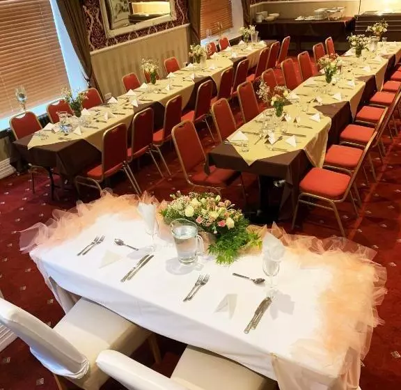 Celebrity Bournemouth East Cliff By Villare Hotels