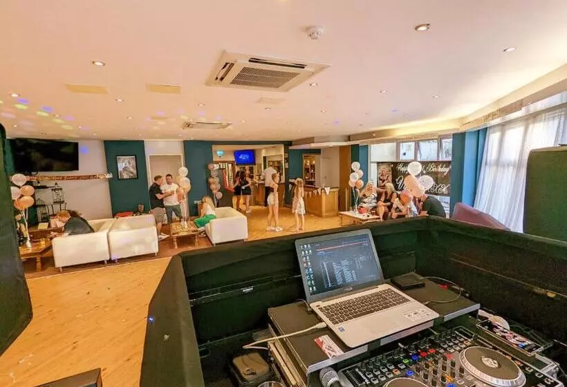 Celebrity Bournemouth East Cliff By Villare Hotels