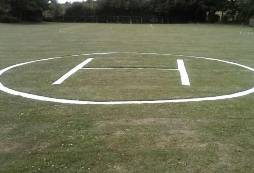 هتل Corse Lawn House