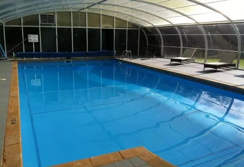 هتل Corse Lawn House