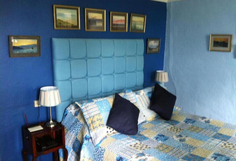 هتل Corse Lawn House