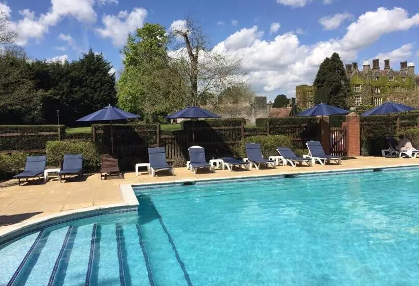 Eastwell Manor, Champneys Hotel & Spa