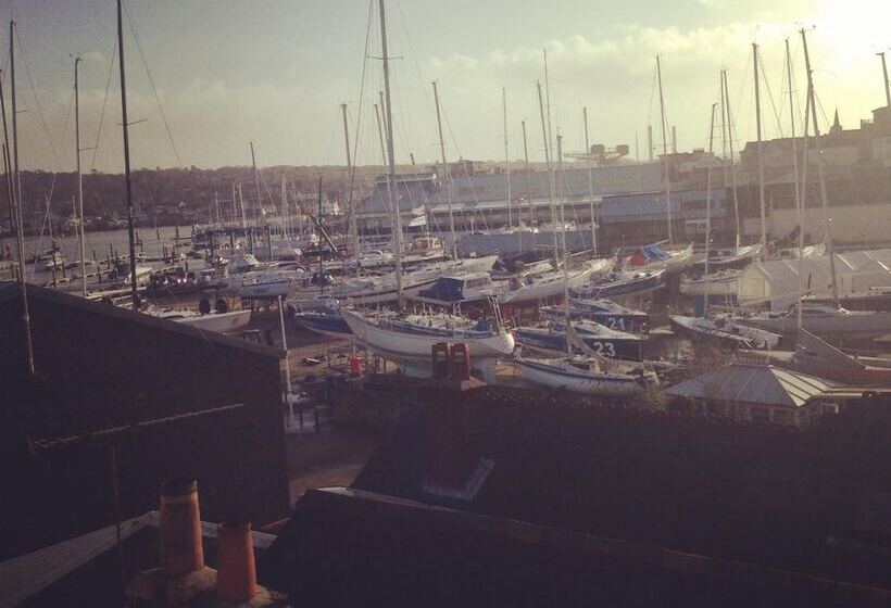 酒店 Fountain Inn By Greene King Inns