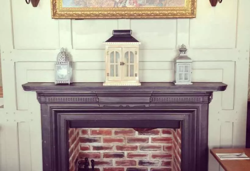 Отель Fountain Inn By Greene King Inns