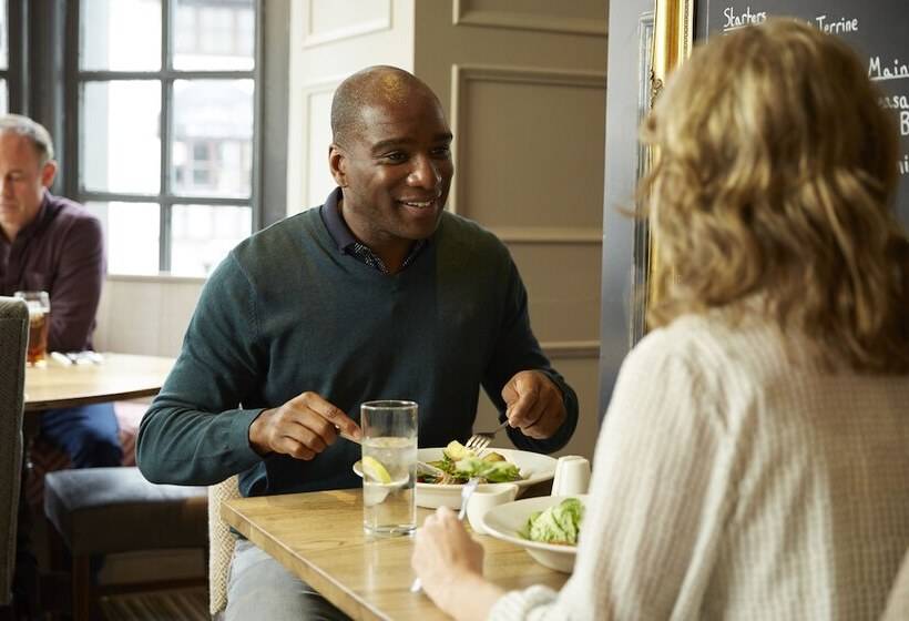 酒店 Fountain Inn By Greene King Inns