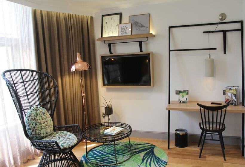 فندق The Gardens