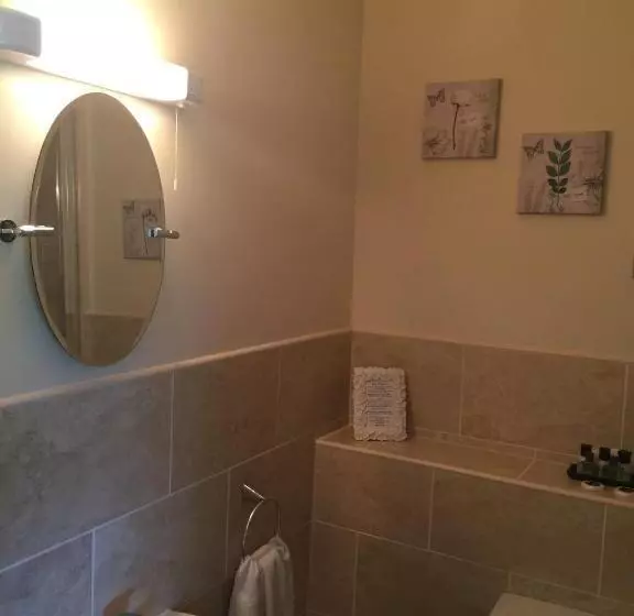 호텔 Greyhound Country Inn