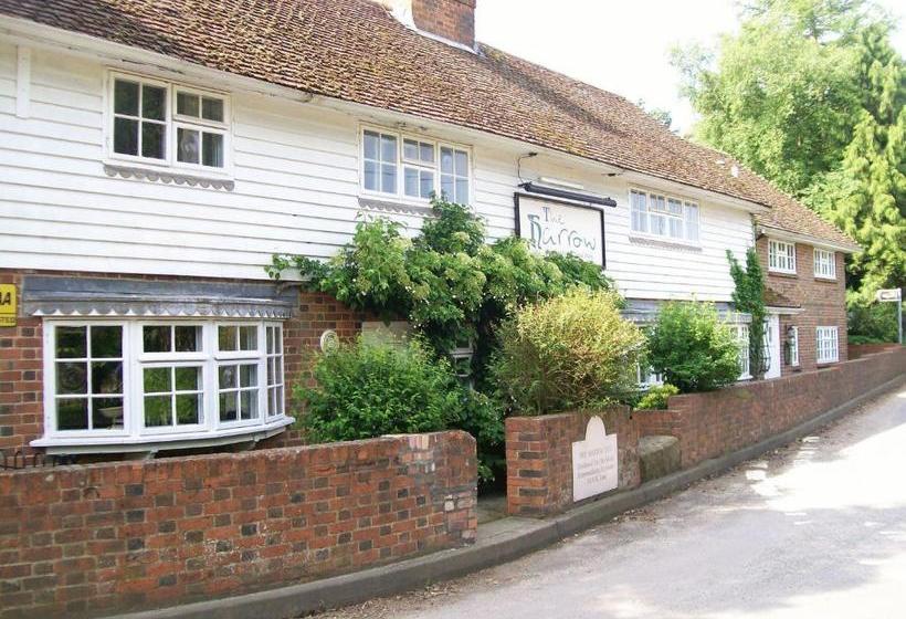 Отель Harrow Inn
