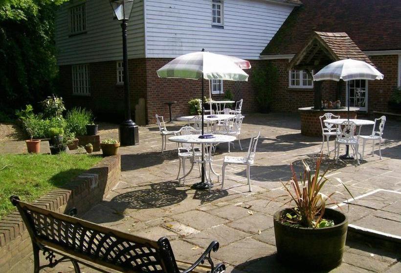 Отель Harrow Inn