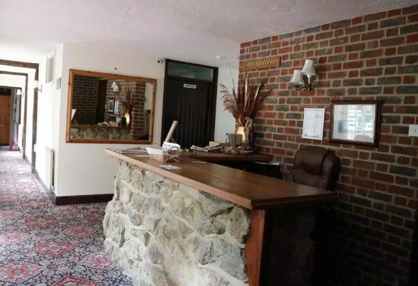 ホテル Harrow Inn