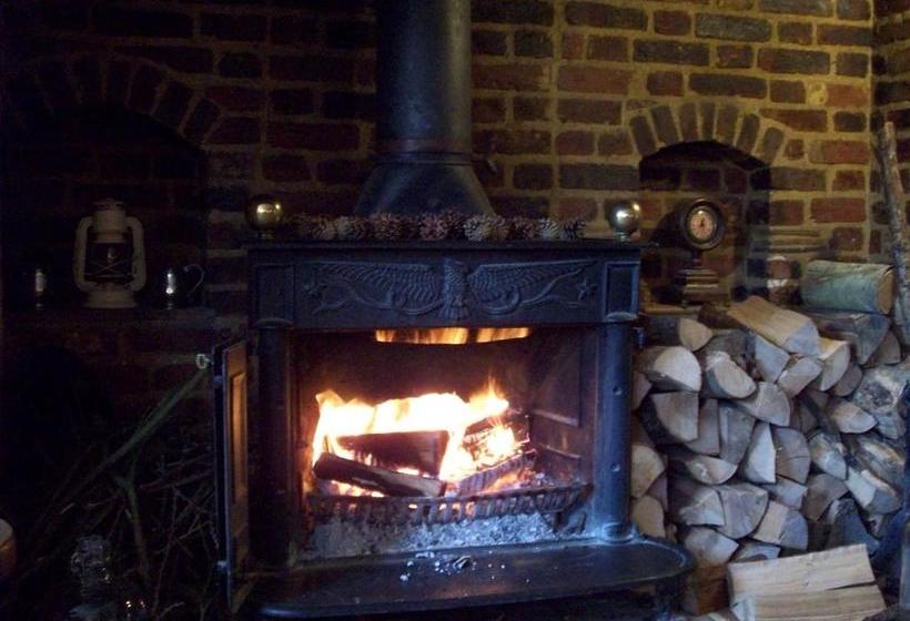 Отель Harrow Inn