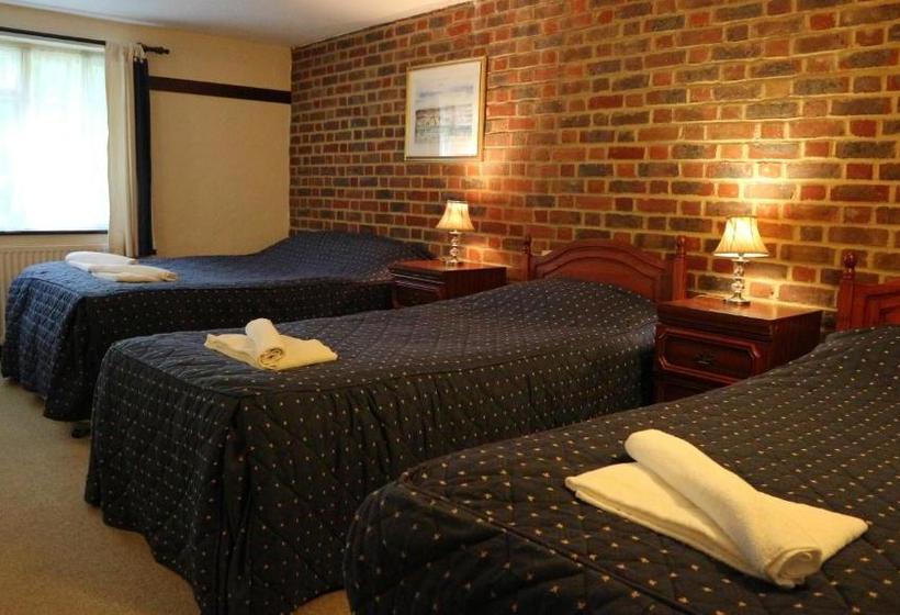 Отель Harrow Inn