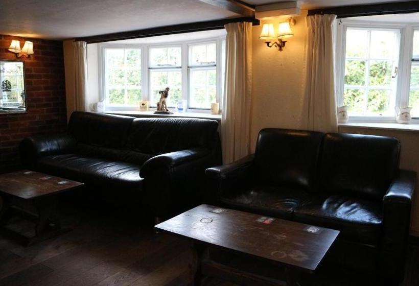 Отель Harrow Inn