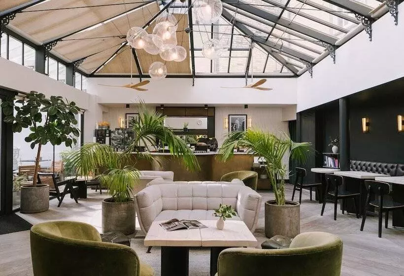 호텔 Sonder Chelsea Green