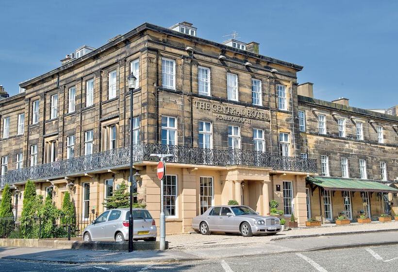 Отель The Central