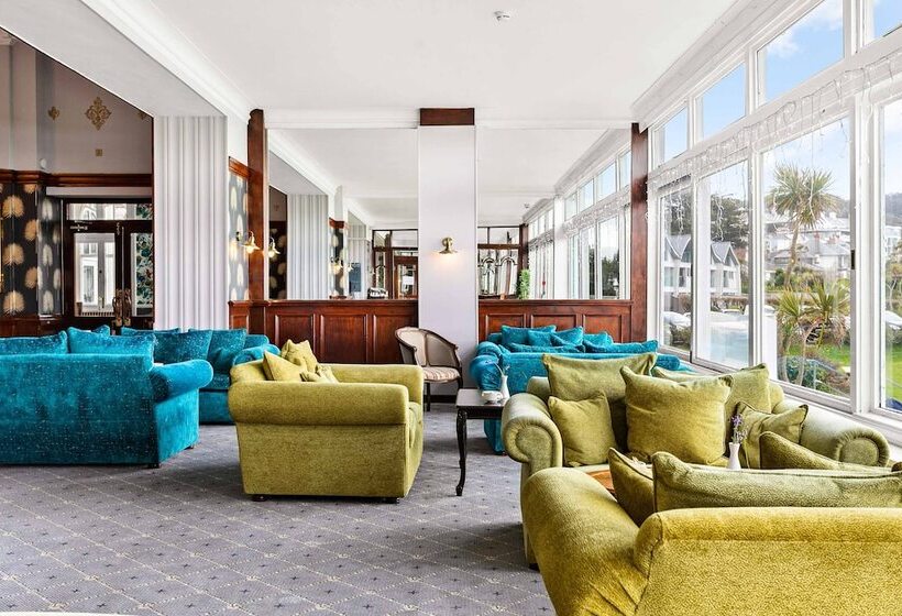 Отель The Falmouth