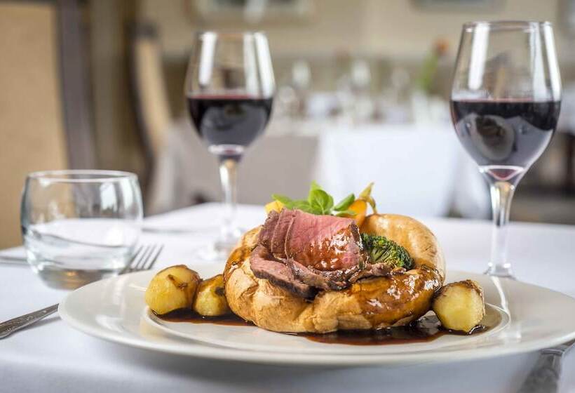 Отель The Falmouth