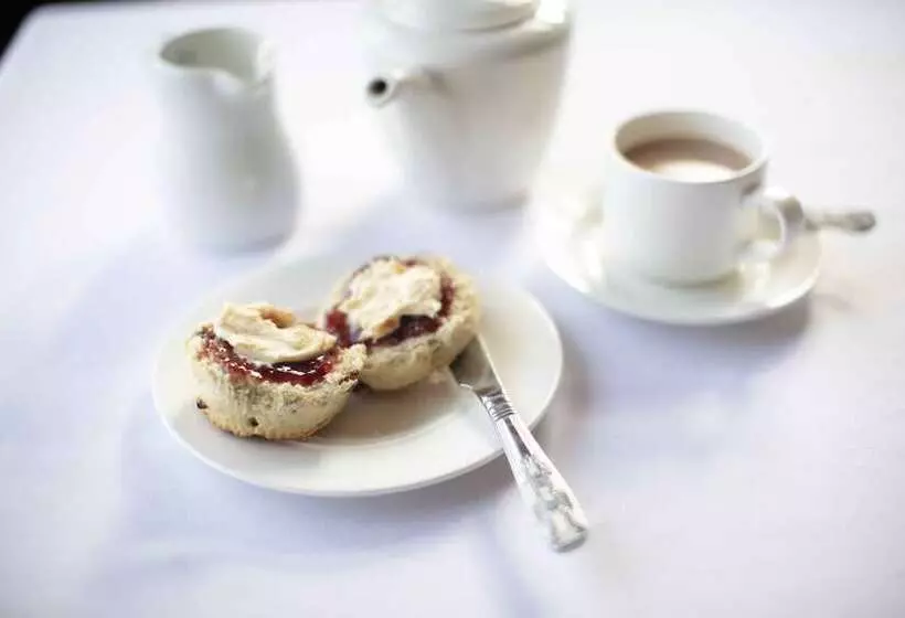 فندق The Falmouth