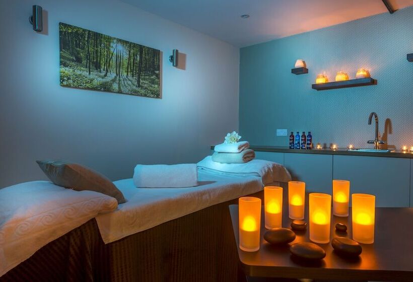 Отель The Falmouth