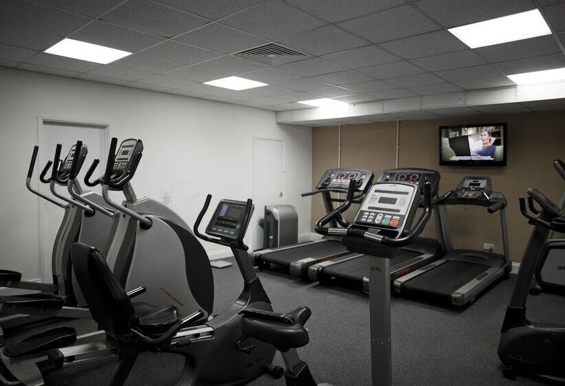 Отель The Falmouth