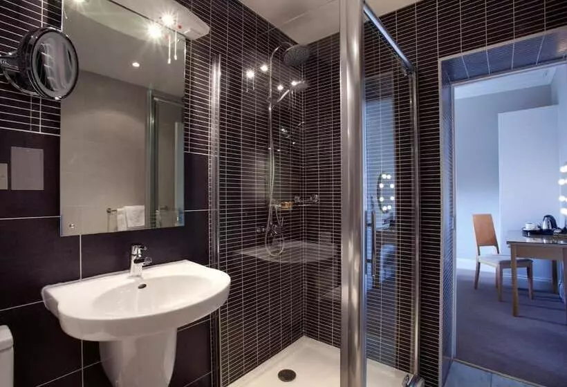 فندق The Falmouth