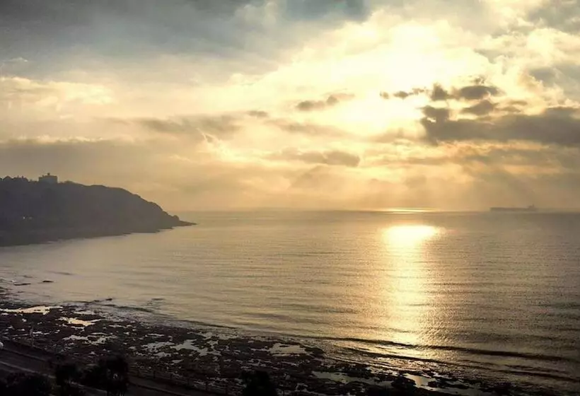 فندق The Falmouth