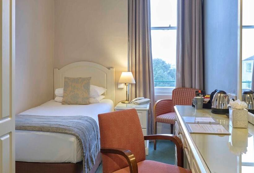 Отель The Falmouth