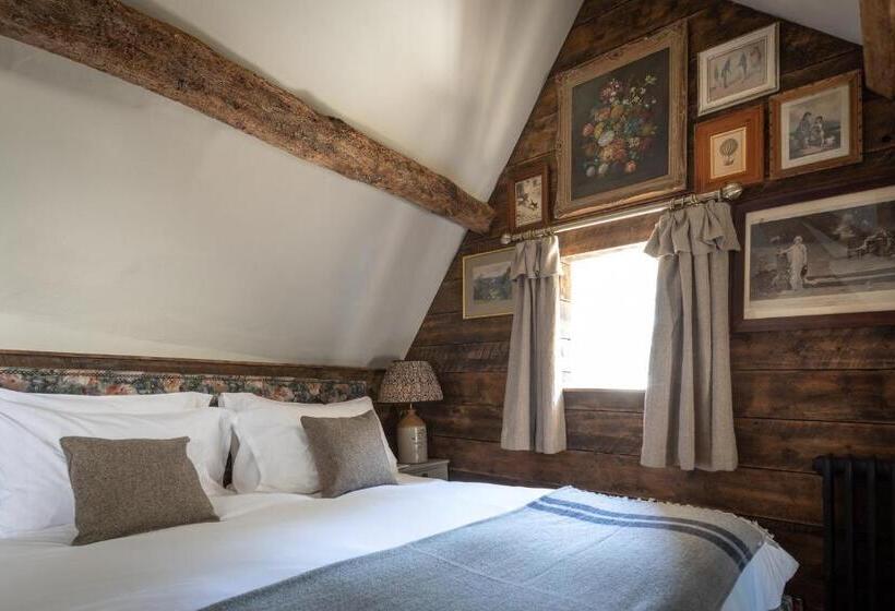 בית מלון כפרי The Frogmill