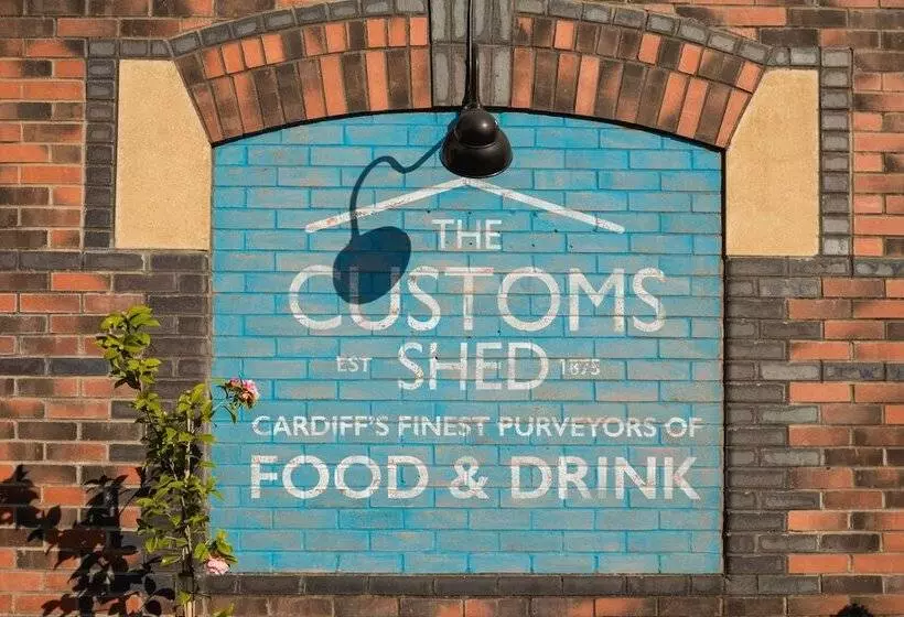 Novotel Cardiff Centre