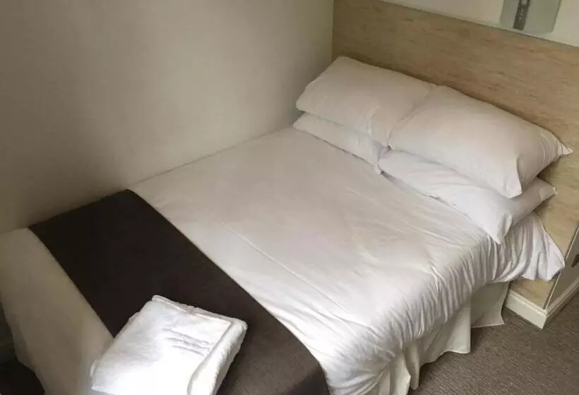 The Victoria Hotel Manchester By Compass Hospitality