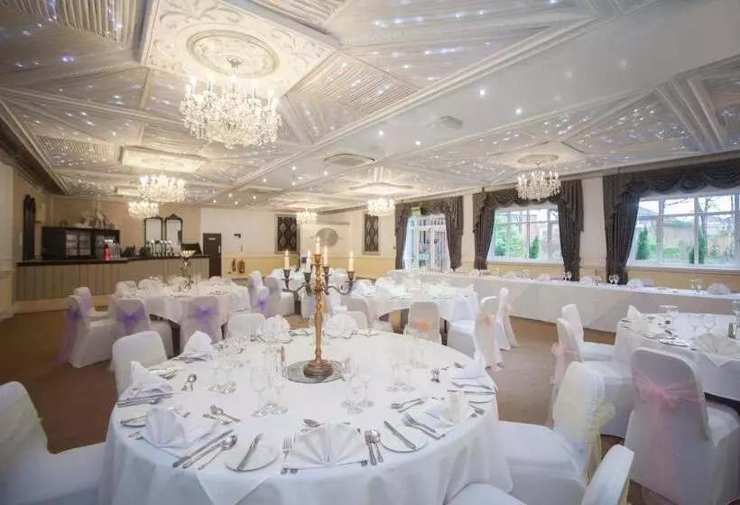 The Victoria Hotel Manchester By Compass Hospitality