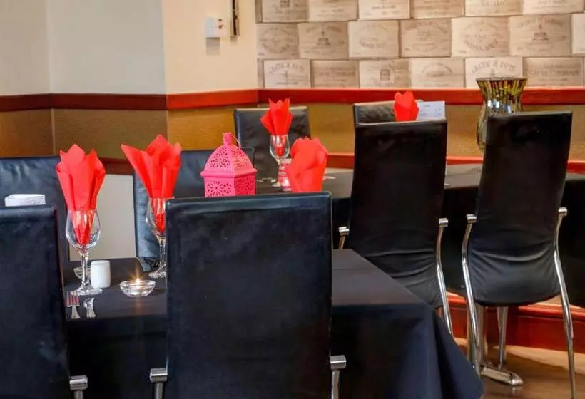 St Pierre, Sure Hotel Collection By Best Western