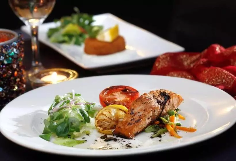 St Pierre, Sure Hotel Collection By Best Western