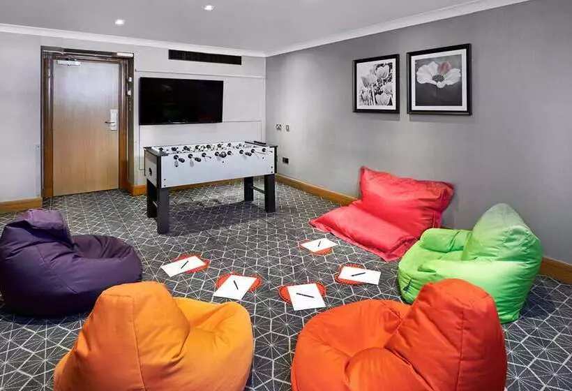 ホテル Hilton London Croydon