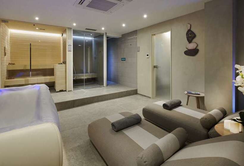 בית מלון כפרי Hilton London Croydon