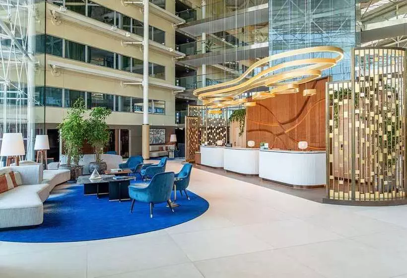 ホテル Hilton London Heathrow Airport