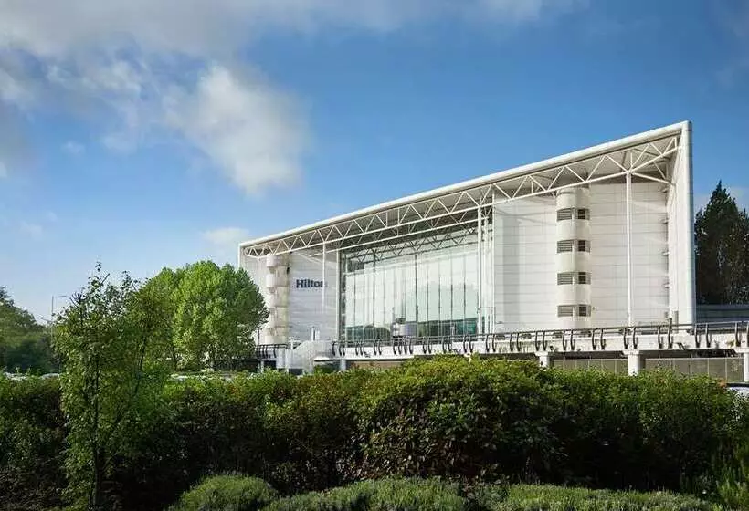 ホテル Hilton London Heathrow Airport