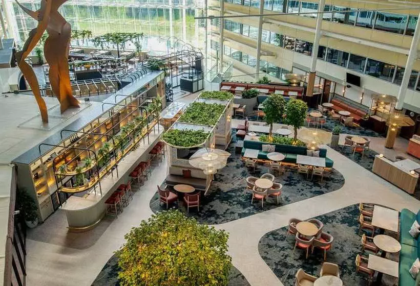 ホテル Hilton London Heathrow Airport