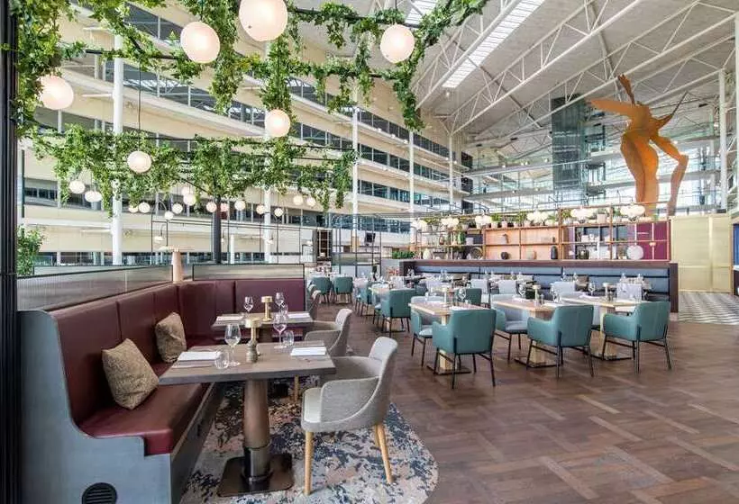 ホテル Hilton London Heathrow Airport