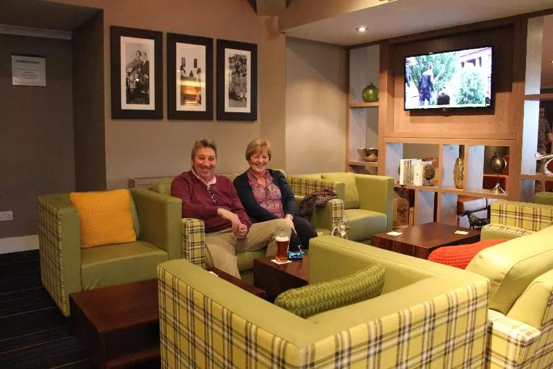 ホテル Holiday Inn Express Edinburgh Airport, An Ihg