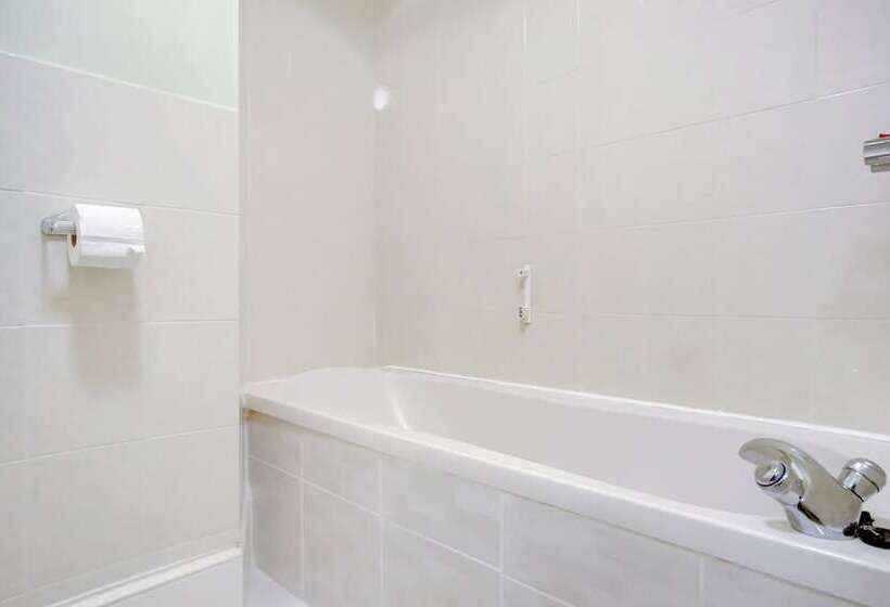 Hotelli Kirkconnel Hall