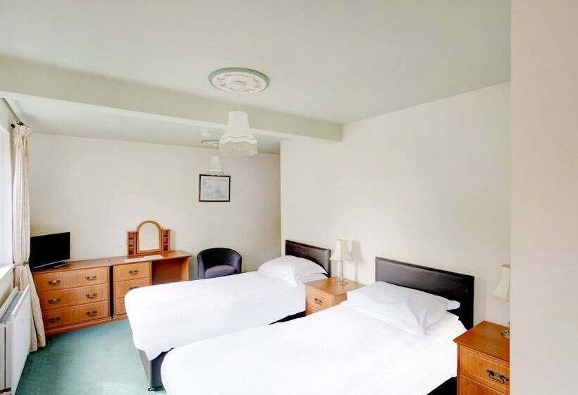 Hotelli Kirkconnel Hall