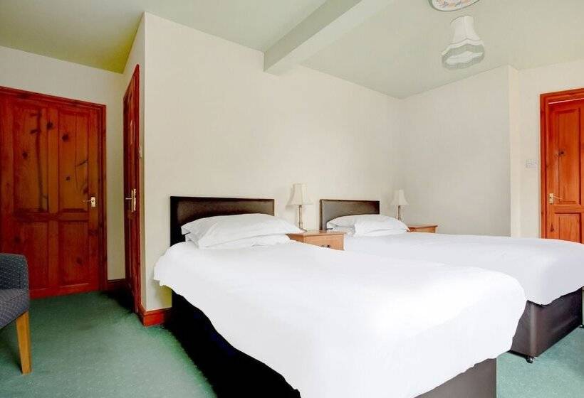 Hotelli Kirkconnel Hall