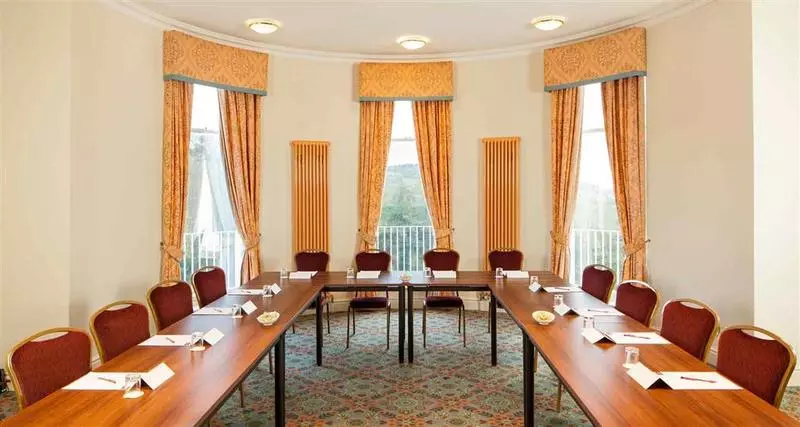 בית מלון כפרי Mercure Gloucester  Bowden Hall