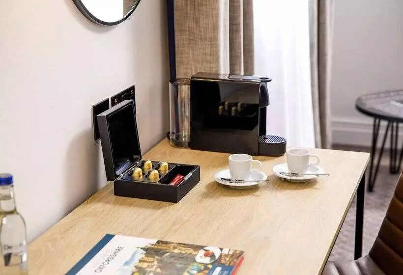 Отель Mercure Oxford Hawkwell House