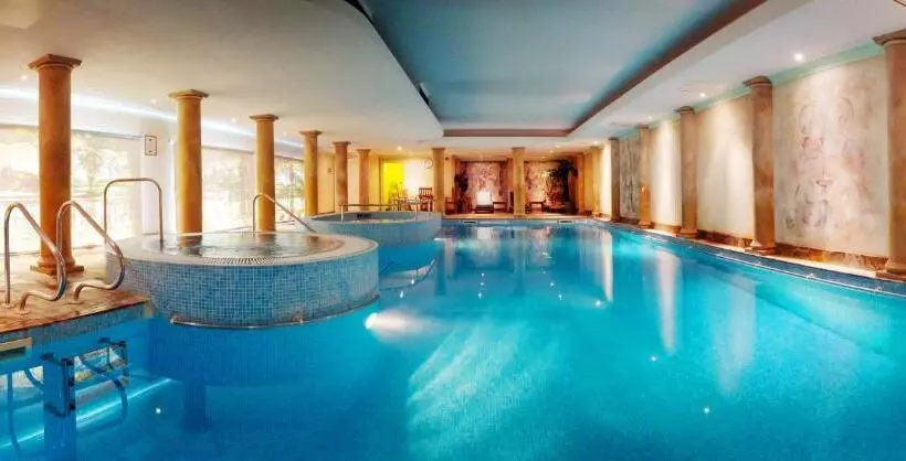 Отель Nailcote Hall