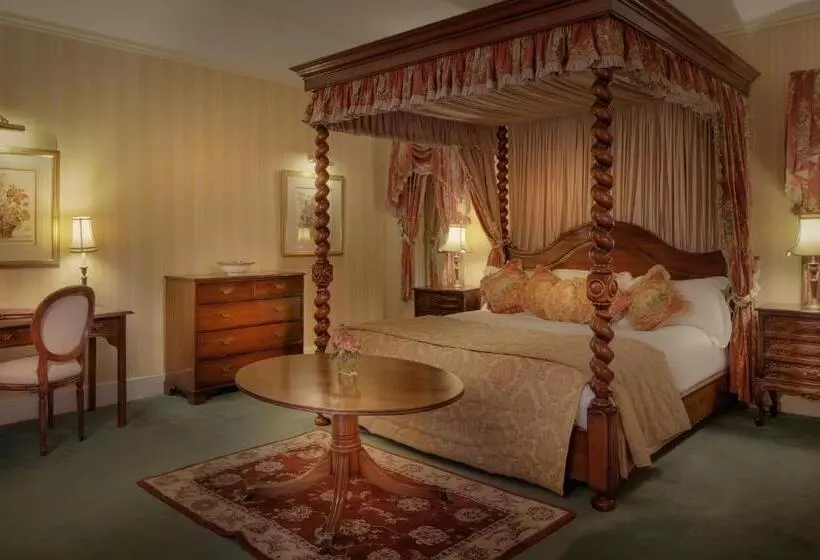 Отель Nailcote Hall