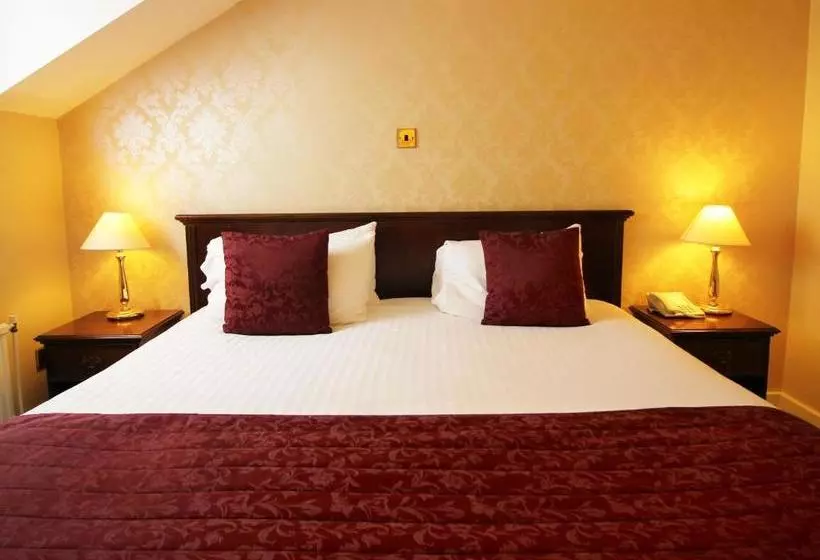 בית מלון כפרי Patshull Park  Golf And Country Club