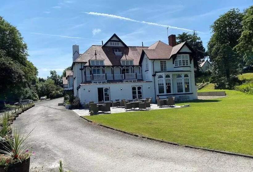 בית מלון כפרי The Penrallt Country House