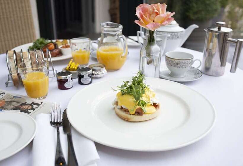 호텔 The Penrallt Country House